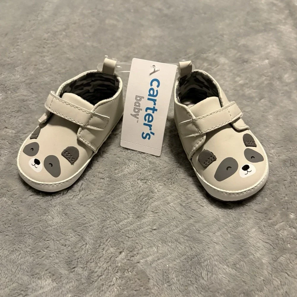Carter's Little Baby Basics Cream and Gray Shoes 0-3 Months NWT New Baby Shoes
